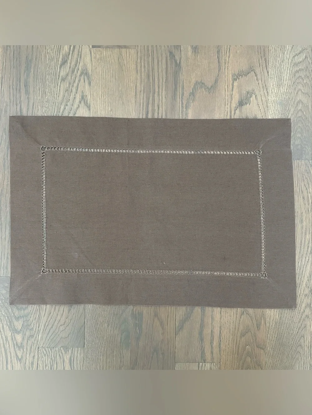 Set of 4 Vintage Rectangular Linen Blend Hemstitch Placemats in Brown 20